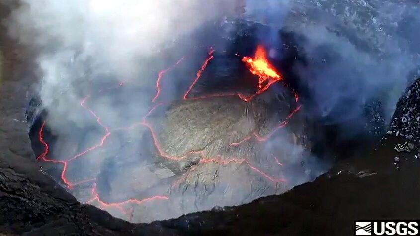 Preview image for video: Mar 7, 2014: shows Kīlauea's summit lava l...