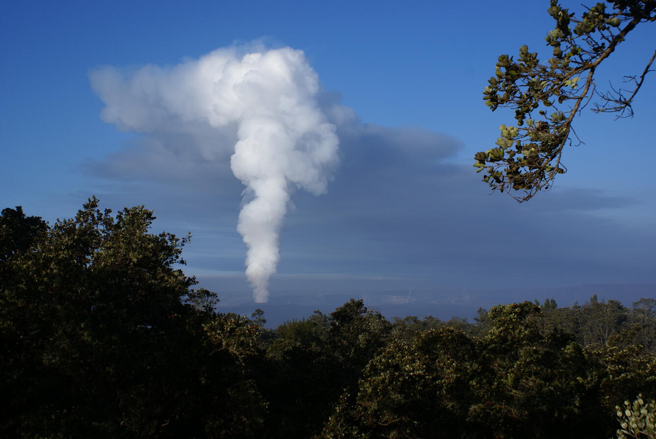 Volcanic gas plume rises from Halema‘uma‘u Crater, Kīlauea Volcano,...