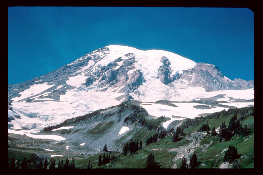 Mount Rainier, Washington as seen from Paradise, Mount Rainier Nati...