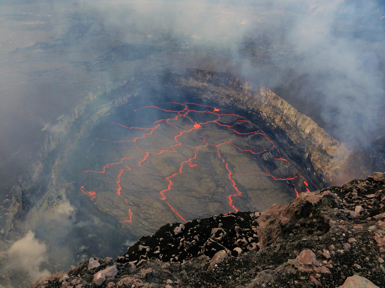 Lava lake activity continues in Halema‘uma‘u Crater...