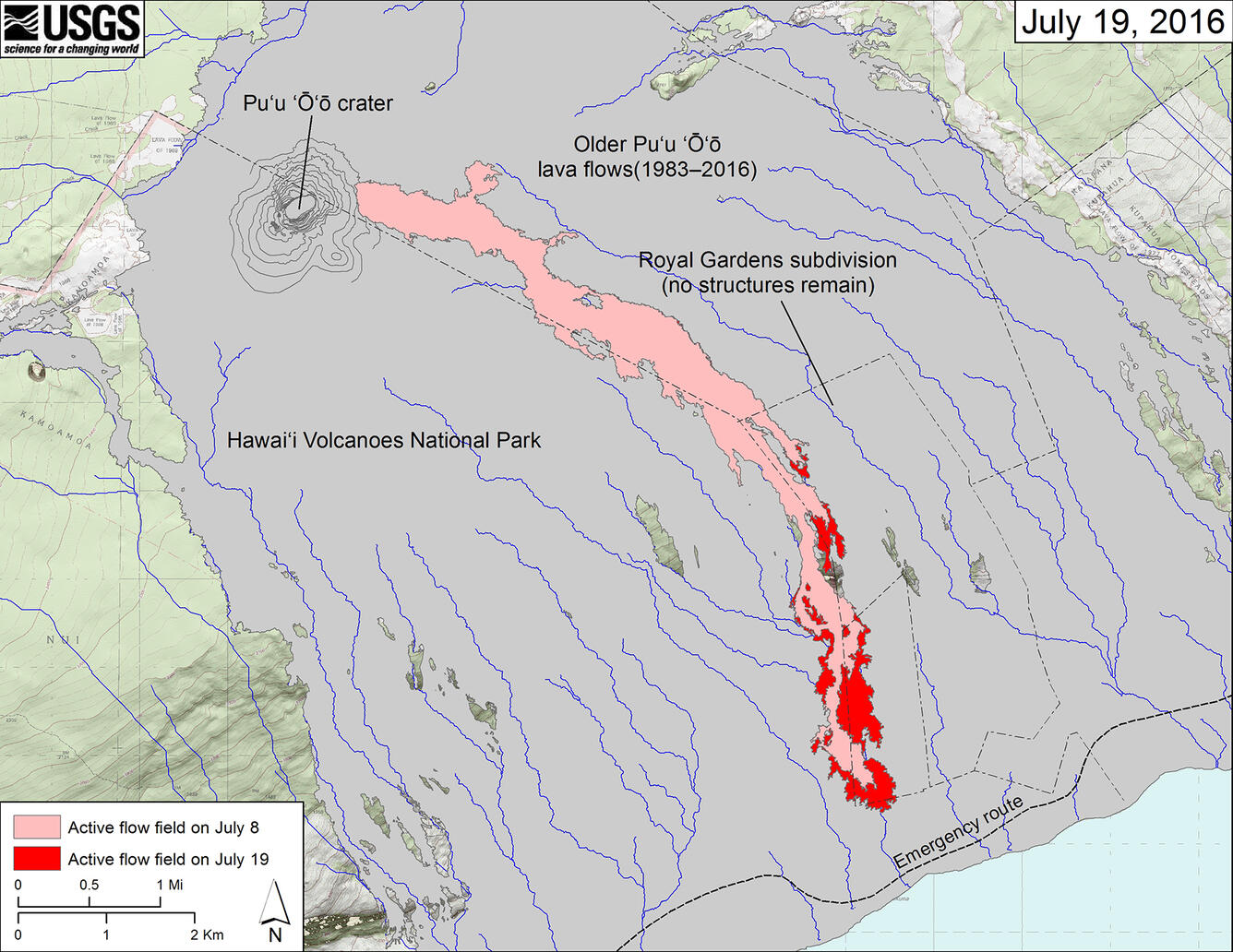 Kīlauea Volcano's eruptions offer picturesque viewing opportunities...