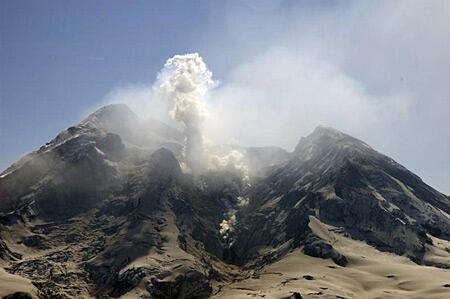 USGS Radar Helps Monitor Redoubt Volcano, Alaska...