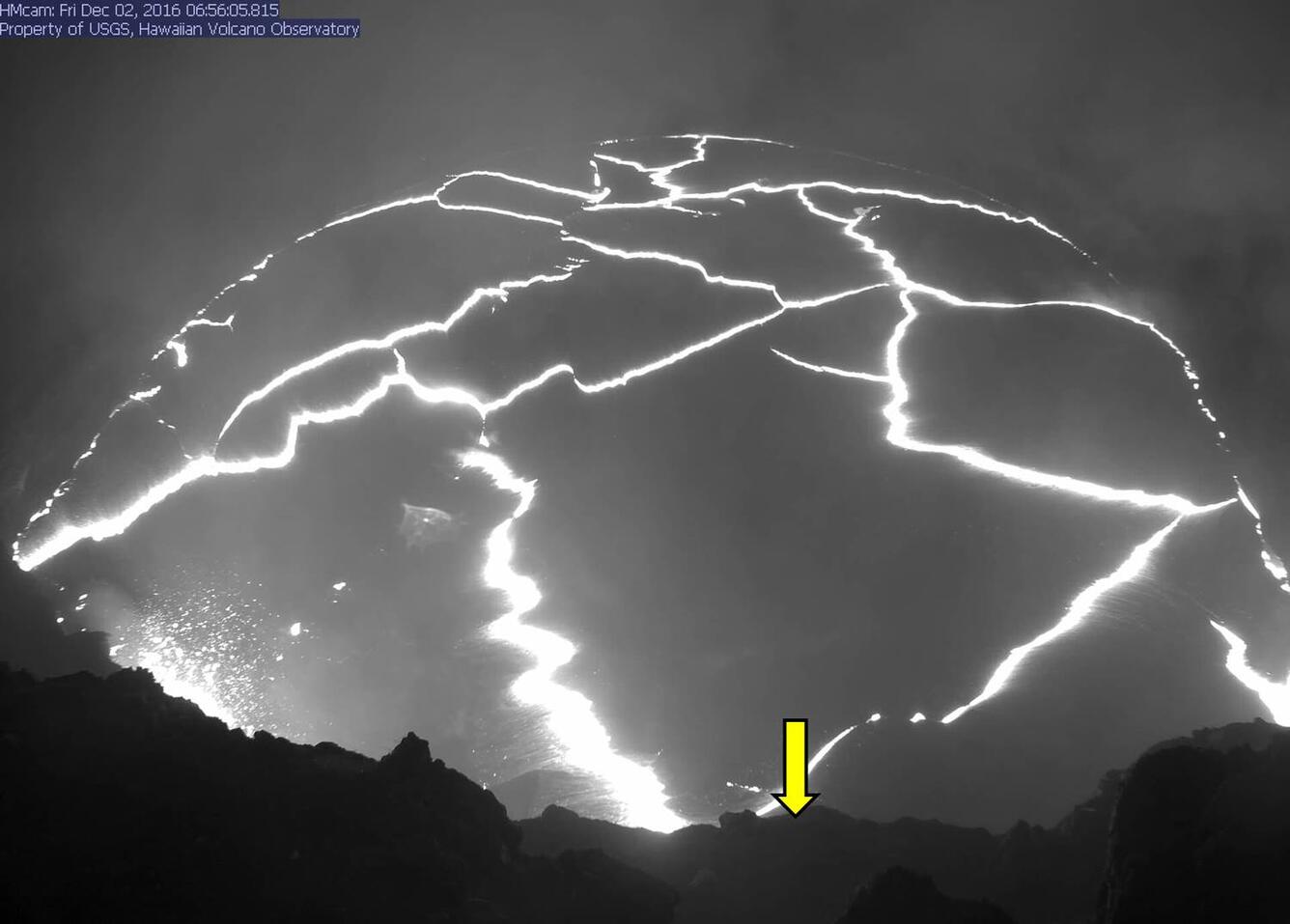 Another rockfall triggers an explosive event in the summit lava lak...