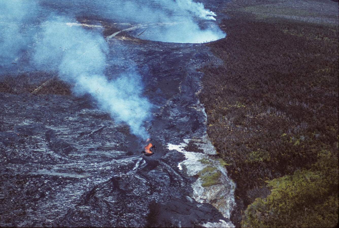Incandescent gash surrounded by day-old lava flow is young, 1 day