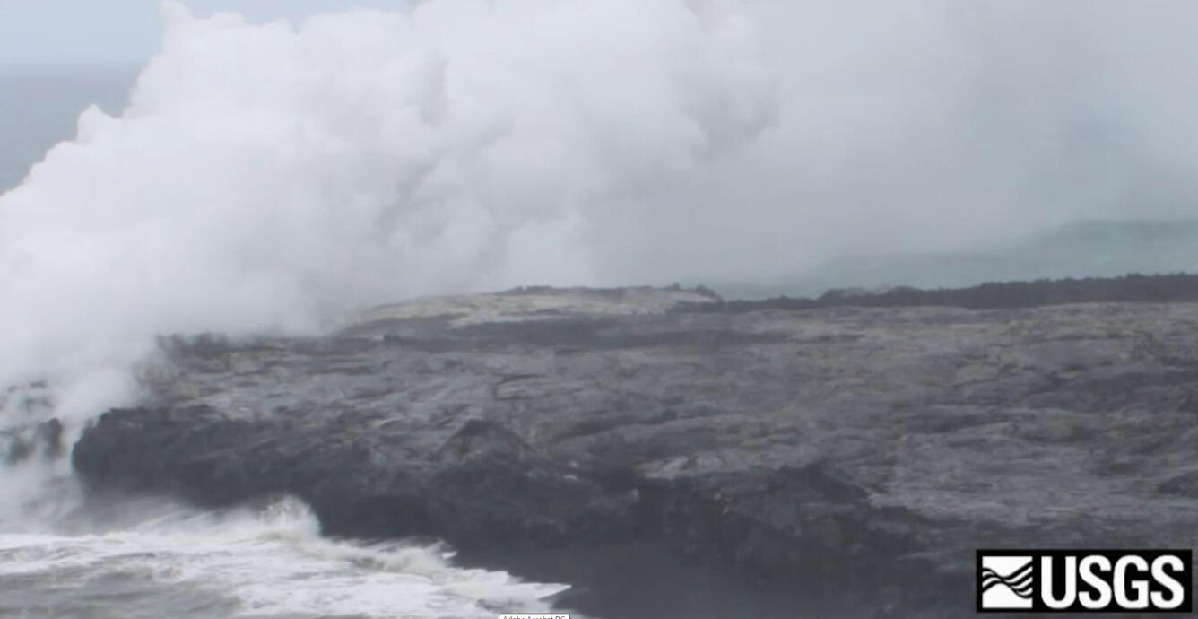 A shatter ring forms and grows on the Kamokuna lava delta. This vid...