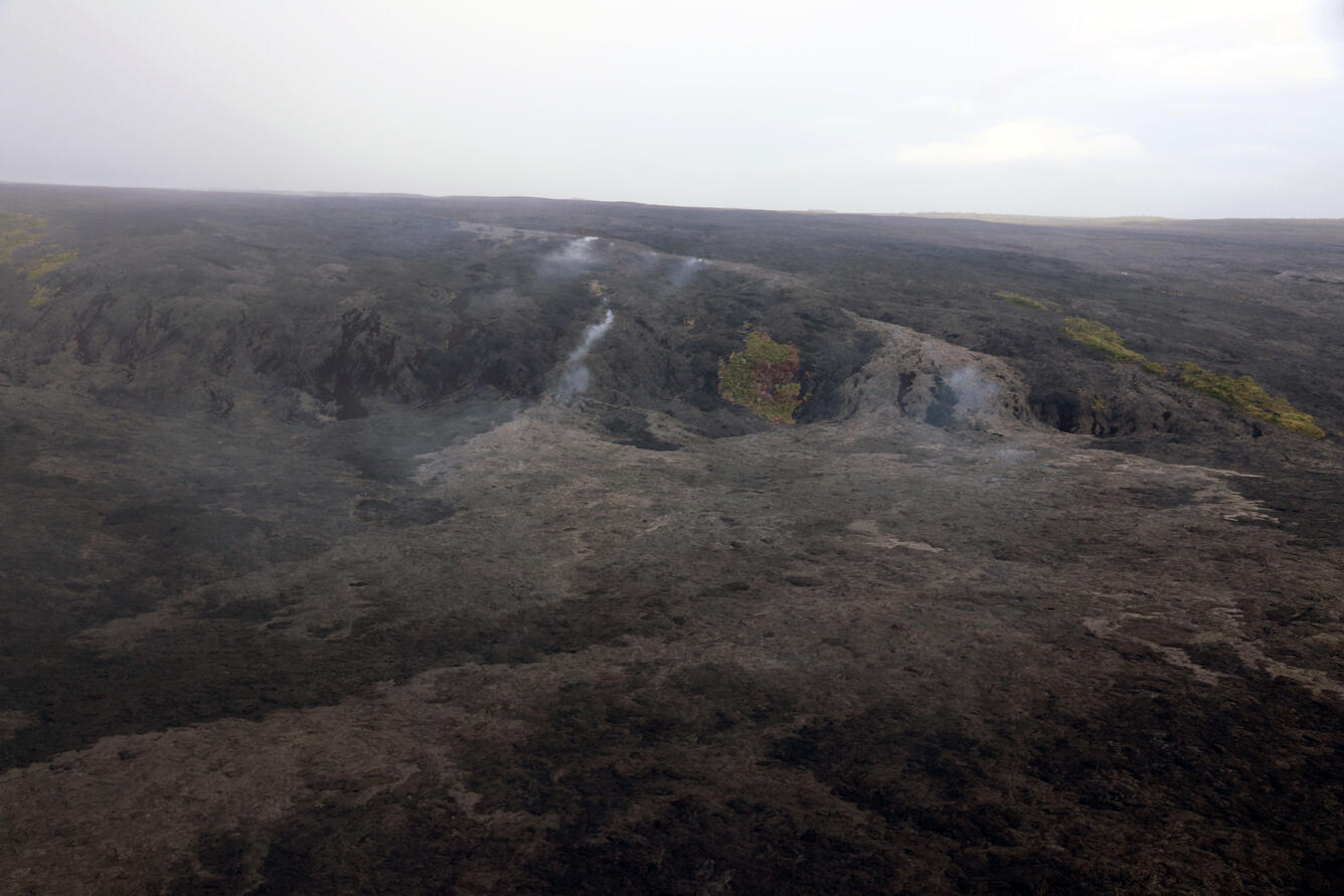 A view of the upper coastal plain breakouts on the episode 61g flow...