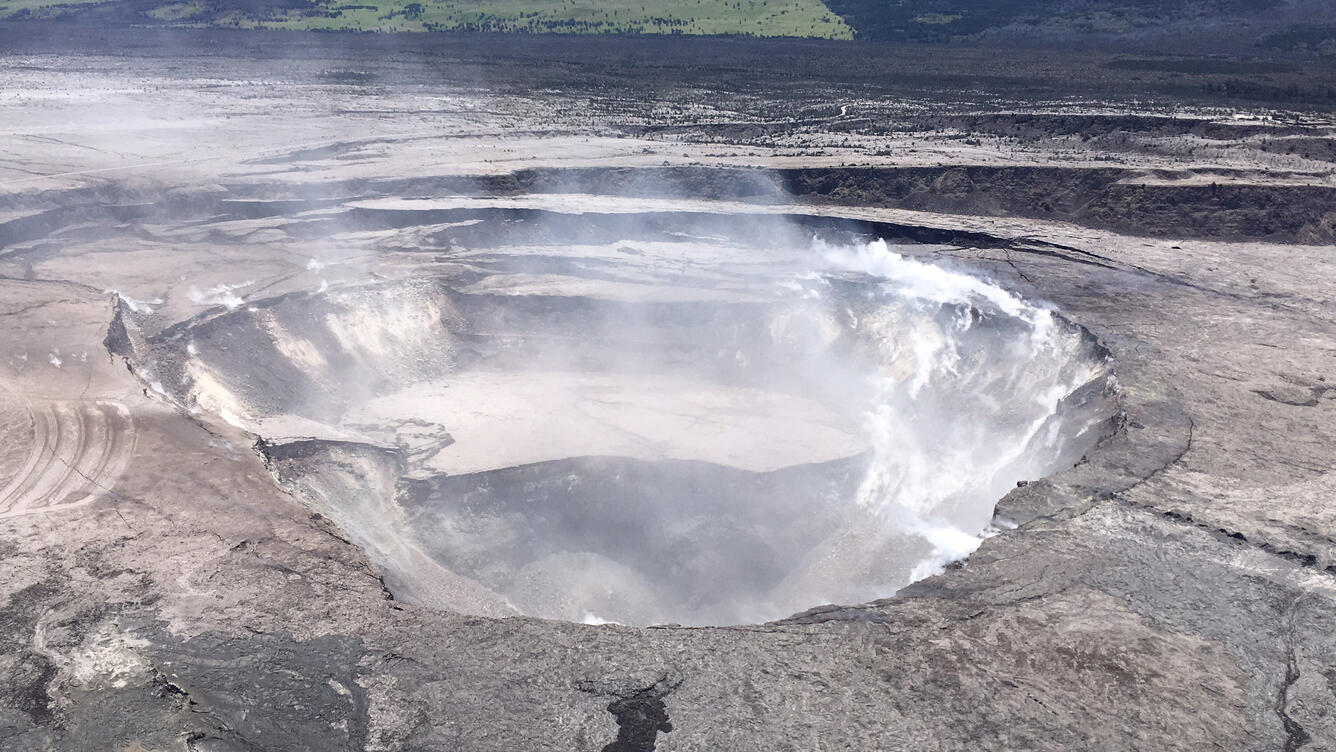 Aerial view into Halema‘uma‘u. Explosions and collapse have enlarge...