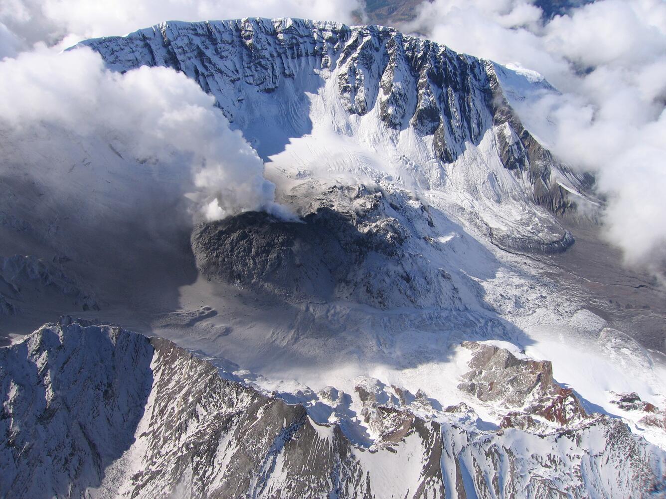 Growing lava dome within Mount St. Helens' crater as seen from the ...