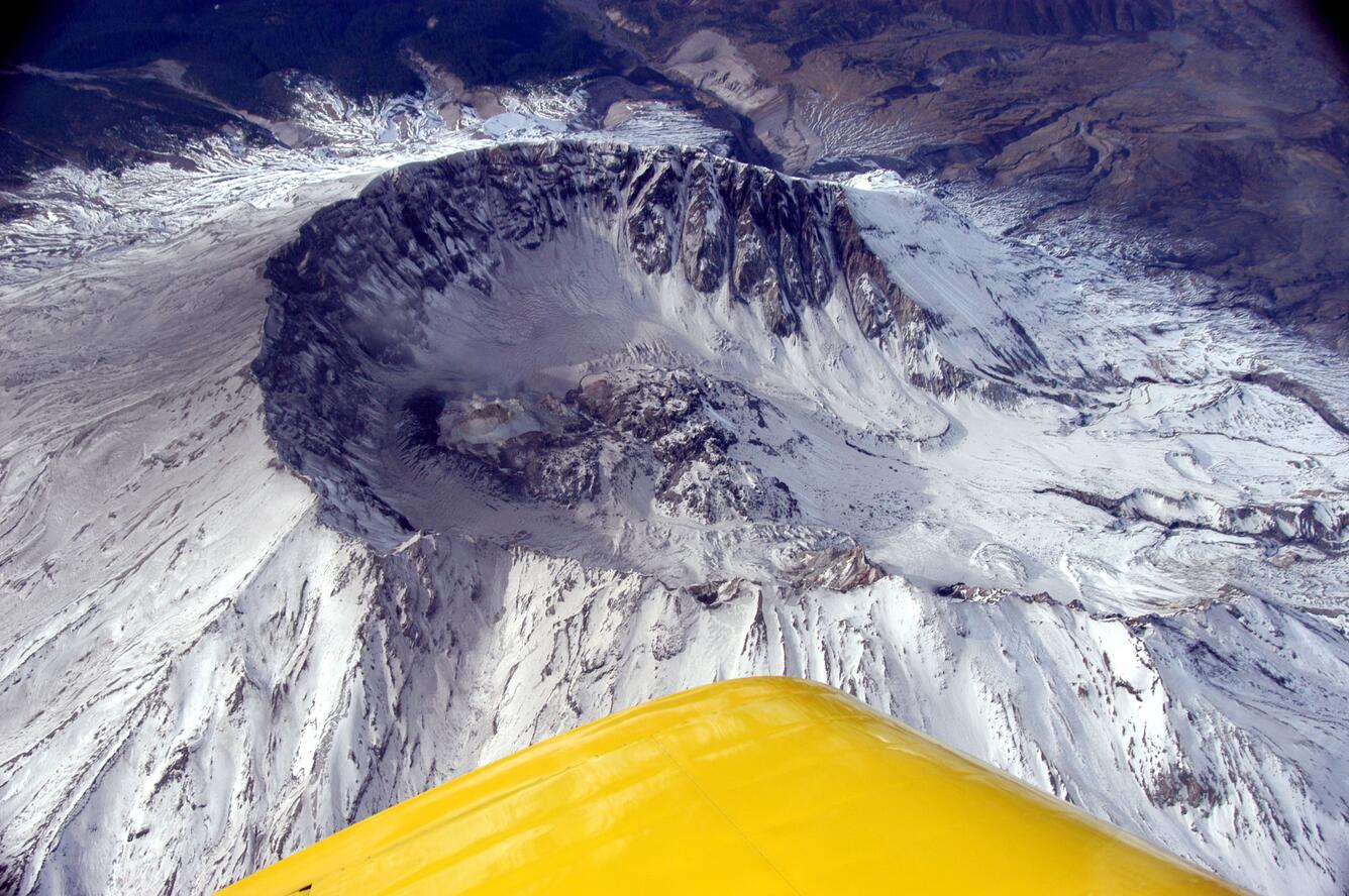 Dome within Mount St. Helens' crater, November 2004, aerial view fr...