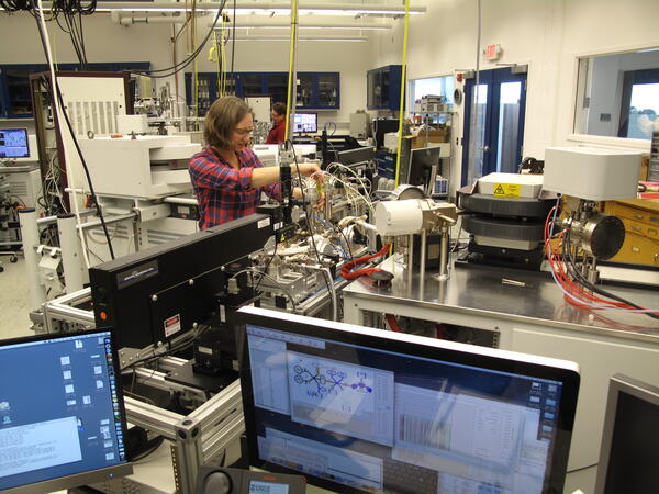 Scientist working in USGS Argon Geochronology Laboratory in Denver
