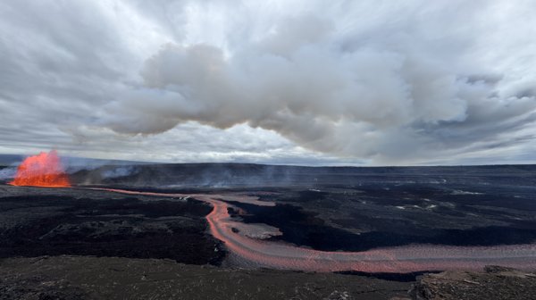 Color photograph of lava fountain