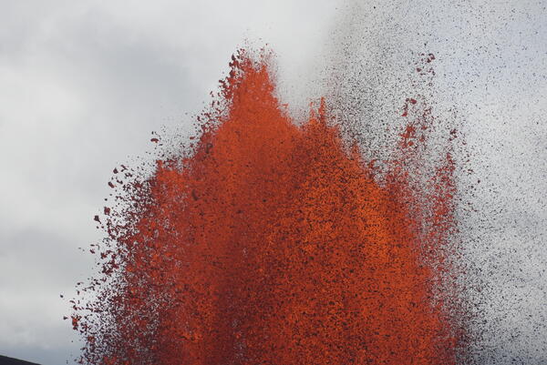 Color photograph showing the top of a lava fountain