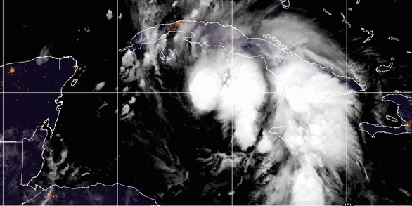 Image shows an animated looping gif of satellite imagery of Hurricane Ida as it moves through the Caribbean