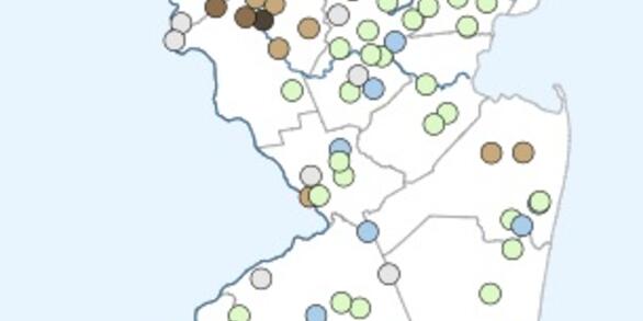 Map of New Jersey with markers showing surface water monitoring site locations