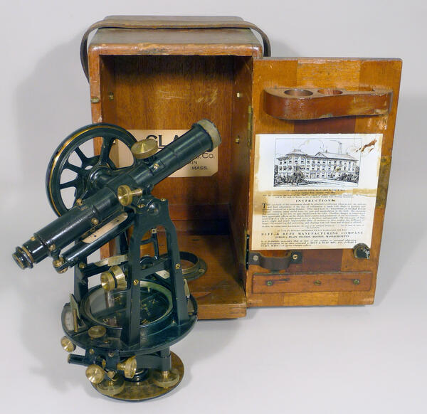 Image: Buff & Buff Engineer's Transit with Case