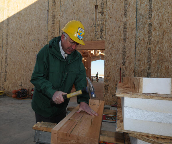 Image: Secretary Salazar Gets to Work