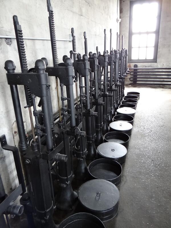 Image: Petroleum Access Wells