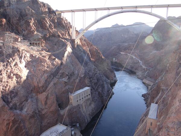 Image: Mike O'Callaghan–Pat Tillman Memorial Bridge