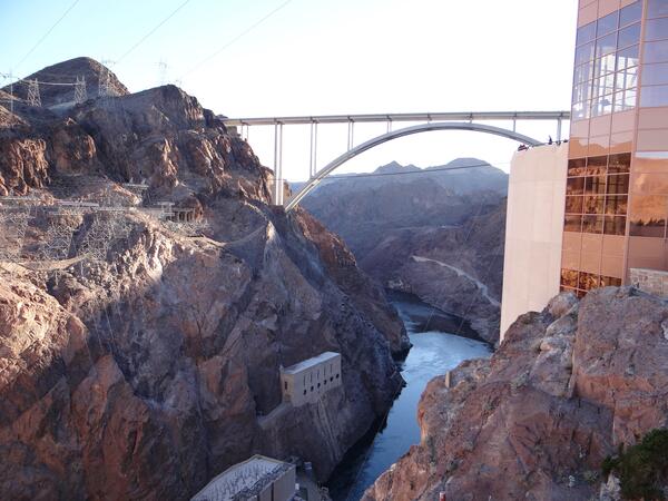 Image: Mike O'Callaghan-Pat Tillman Memorial Bridge 