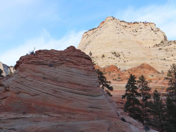 Image: Sandstone Peaks in Zion National Park