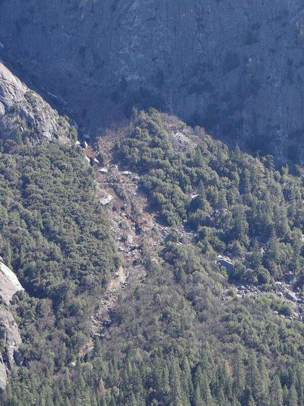 Image: Landslide Detail below Moran Point
