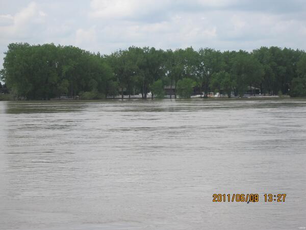 Image: Dike Protecting Homes