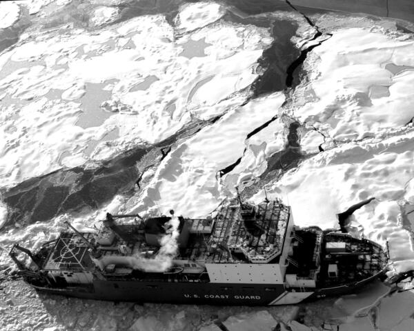 Image: Healy Breaking Ice and Mapping Ground