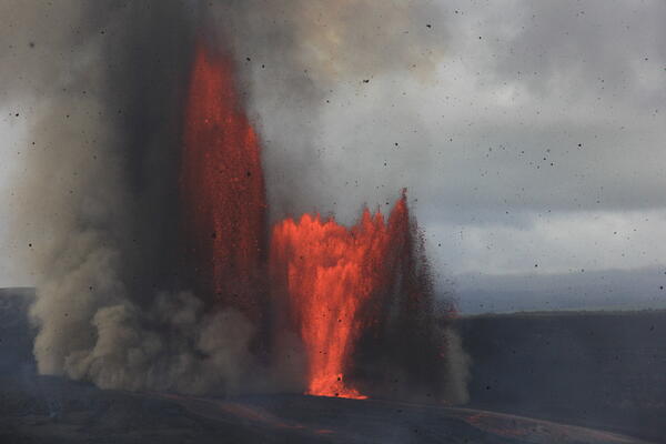 Color photograph of lava fountains