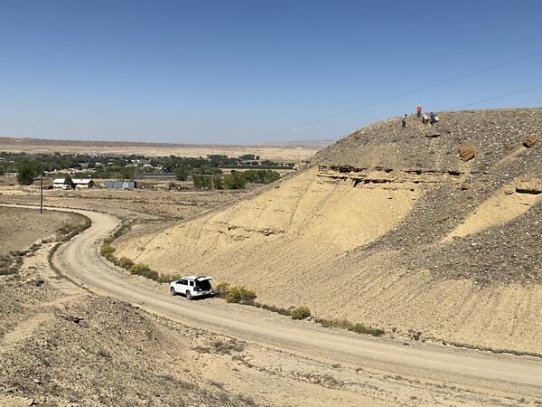 Sampling high terraces along the San Juan River to characterize geochemistry, provenance, and age of river terrace deposits