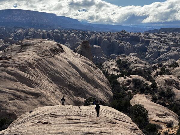 USGS crews hike to install a streamgage near Moab, Utah