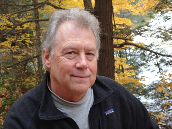 Head shot of male emeritus scientist