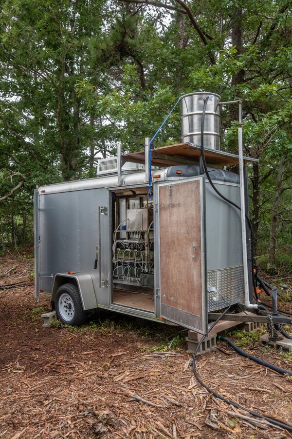 Mobile laboratory