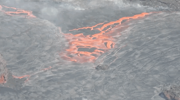 Animated GIF showing lava front moving quickly.