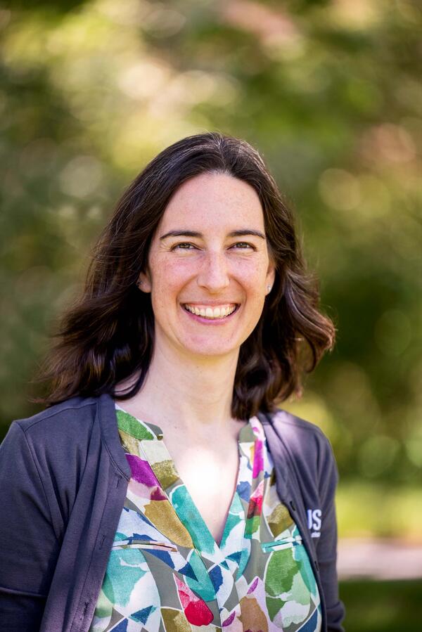 Jennifer Malpass profile picture woman wearing a red shirt