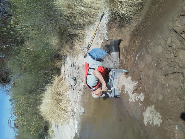 Tony Carson recording flume measurement