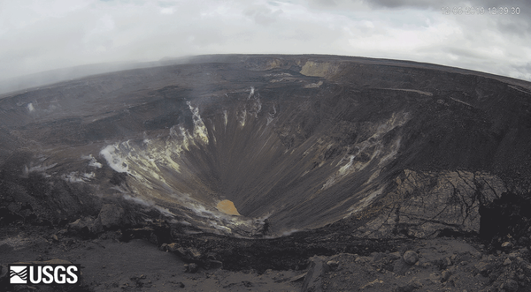 Animated GIF showing rise of crater lake
