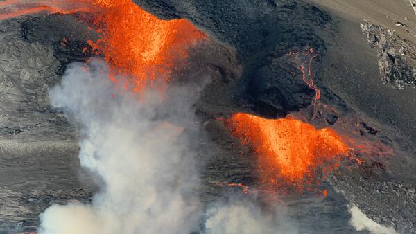 Color photograph of eruptive vents