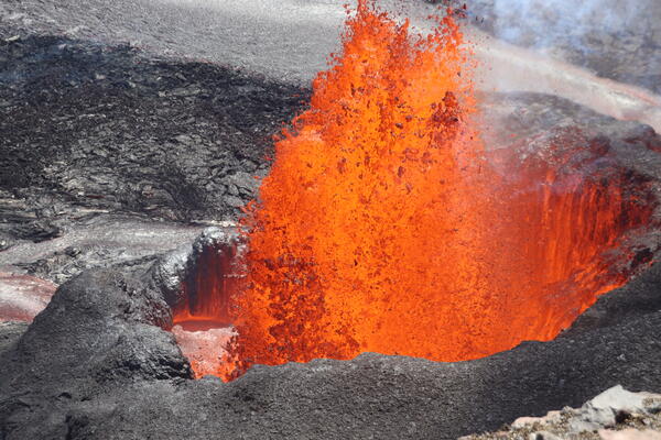 Color photograph of lava fountain