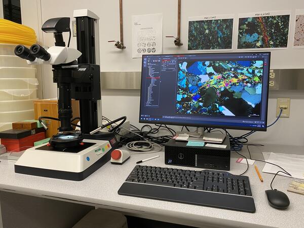 Leica Z16 APO petrographic microscope equipment