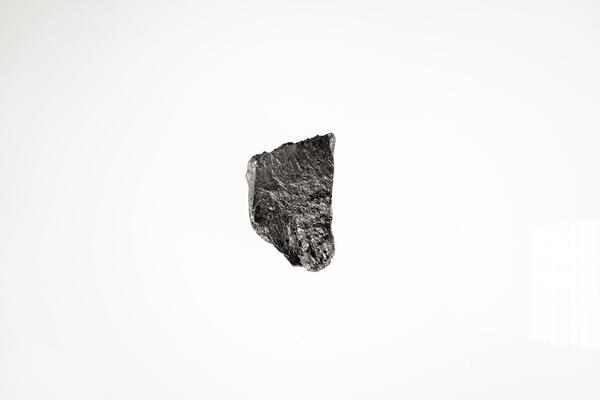 USGS mineral specimen of silicon.