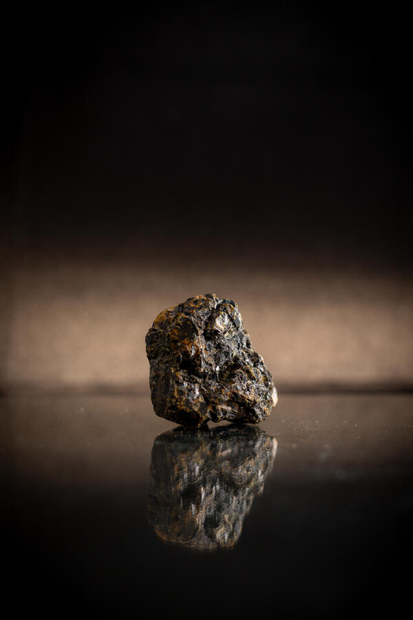 High-definition image of sphalerite specimen with dark coloration and crystal structure.