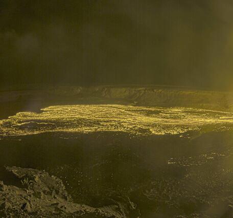 Webcam image of volcanic eruption