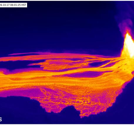 Color thermal image of eruption