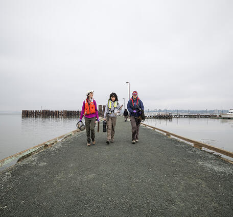 Research team arrive at Martinez Harbor