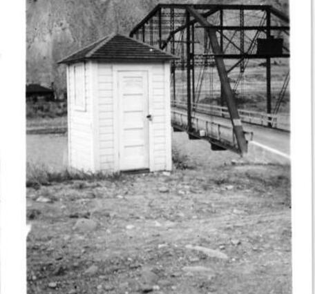 An image of the white building that houses the Corwin Springs streamgage on the Yellowstone River