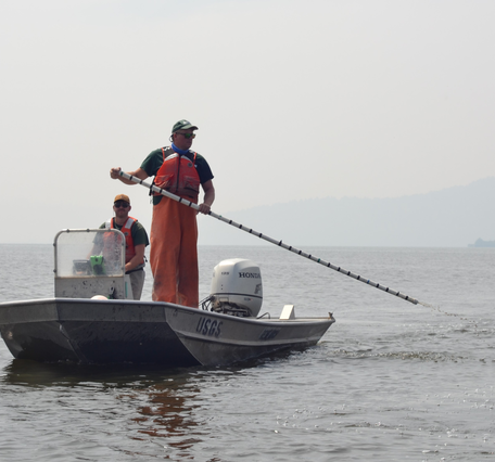 boat with USGS fisheries scientists on Upper Klamath Lake, OR