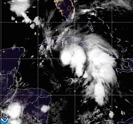 Image shows an animated looping gif of satellite imagery of Hurricane Ida as it moves through the Caribbean