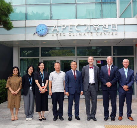 The USGS Delegation visiting the APEC Climate Center in Busan, Korea