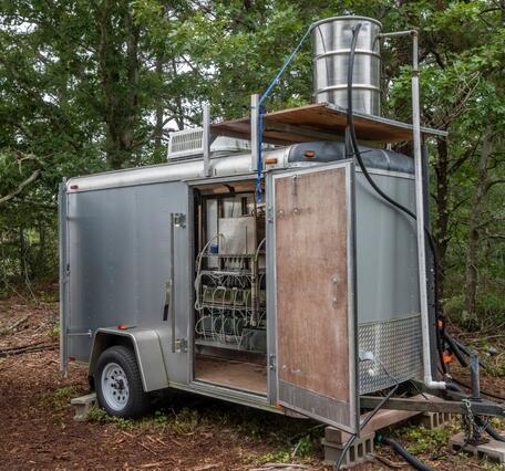 Mobile laboratory