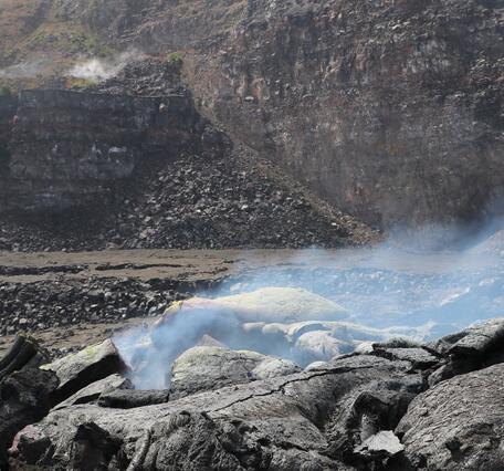 Color photograph of degassing fumarole 